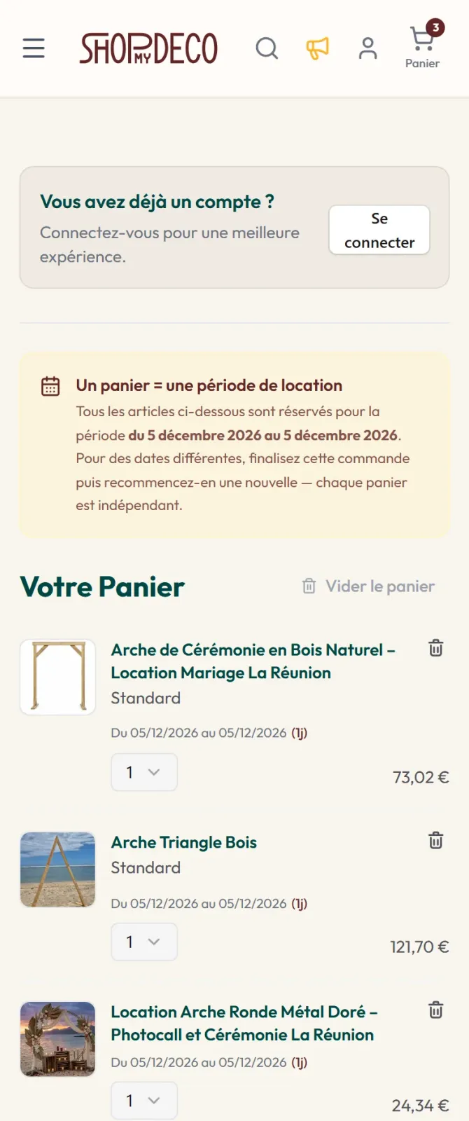 Panier Shop My Deco sur smartphone pour une journée de location : trois arches de cérémonie, en bois naturel, en triangle de bois et en cercle de métal doré